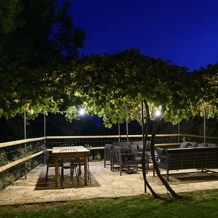Abejas 1 De El Vergel De Chilla Holiday home Candeleda